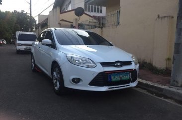 White Ford Focus 2013 for sale in Marikina