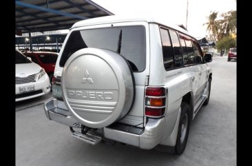 White Mitsubishi Pajero 2008 SUV / MPV for sale in Roxas