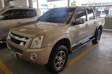 Selling Beige Isuzu D-Max 2013 in Manila