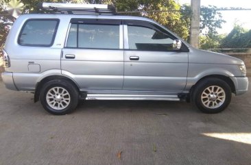 Silver Isuzu Crosswind 2008 for sale in Manual