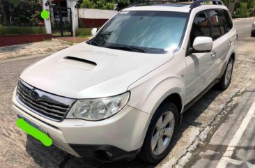 White Subaru Forester 2010 for sale in Quezon City