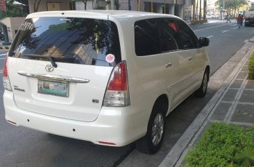 Sell White 2012 Toyota Innova in Pasig