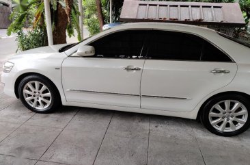 Selling Pearl White Toyota Camry 2007 in Manila