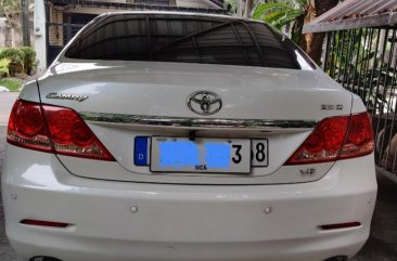 Selling Pearl White Toyota Camry 2007 in Manila