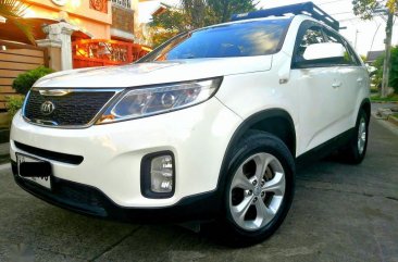 Sell White 2015 Kia Sorento in Manila