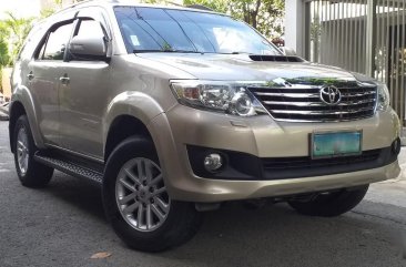 Sell Beige 2013 Toyota Fortuner in Pasig