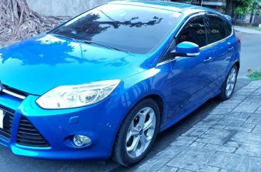 Selling Blue Ford Focus 2014 in Manila