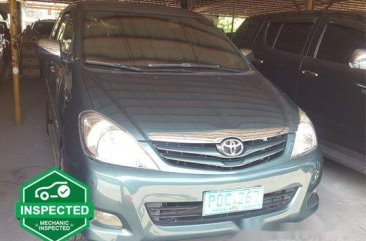 Selling Green Toyota Innova 2011 in Javier