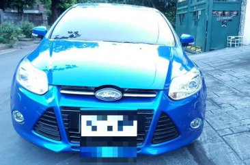 Selling Blue Ford Focus 2014 in Manila