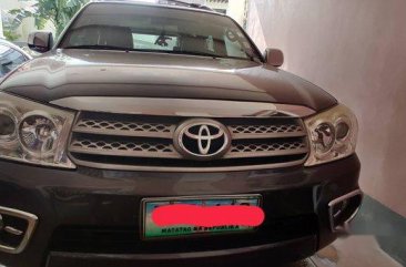 Silver / Grey Toyota Fortuner 2011 for sale in Manila