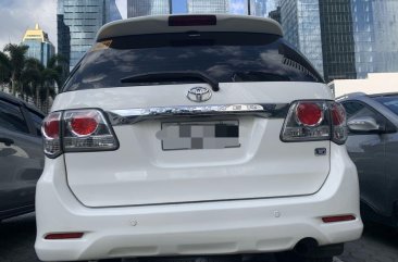 Selling White Toyota Fortuner 2014 in Pasig