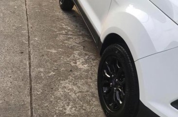 White Ford Focus 2018 for sale in Imus