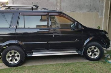 Black Isuzu Crosswind 2004 for sale in Manual