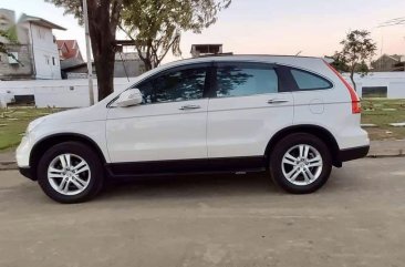 Sell Pearl White 2011 Honda Cr-V in Manila