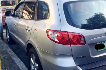 Sell Silver 2009 Hyundai Santa Fe in Quezon