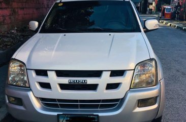 Silver Isuzu Alterra 2005 for sale in Automatic