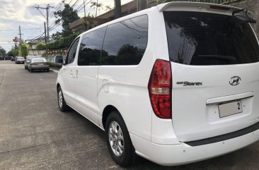 White Hyundai Grand starex 2012 for sale in Manila