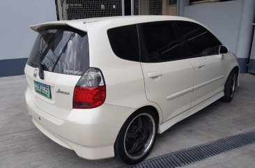 Sell Pearl White 2007 Honda Jazz in Tarlac