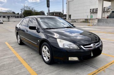 Selling Black Honda Accord 2007 in Manila