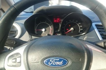 Silver Ford Fiesta 2013 for sale in Automatic