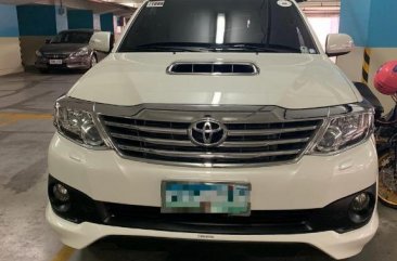 Selling White Toyota Fortuner 2016 in Manila
