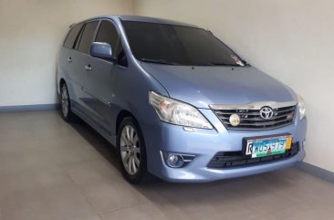 Sell Blue 2014 Toyota Innova in San Pedro