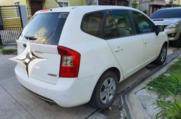 Sell White 2012 Kia Carens in Manila