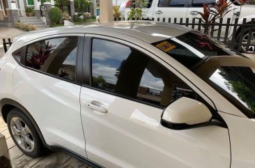 White Honda Hr-V 2015 for sale in Automatic