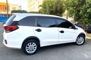 White Honda Mobilio 2016 for sale in Automatic