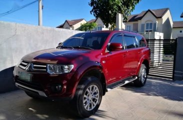 Selling Red Mitsubishi Montero 2014 in Manila