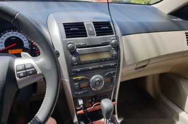 Selling Black Toyota Corolla altis 2012 in Manila