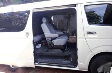 Sell Pearl White 2013 Toyota Grandia in Quezon City