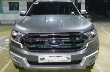 Selling Silver Ford Everest 2016 in Manila