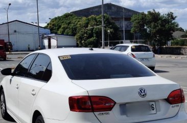 Sell White 2014 Volkswagen Jetta in Las Pinas