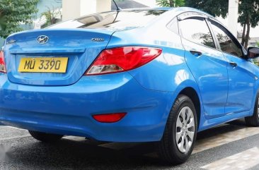 Selling Blue Hyundai Accent 2018 in Manila