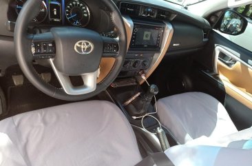 Sell Brown 2017 Toyota Fortuner in Apalit