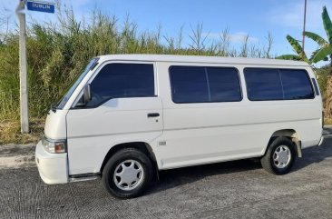 Sell White 2010 Nissan Urvan in Quezon City