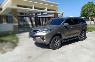 Sell Brown 2017 Toyota Fortuner in Apalit