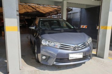 Sell Grey 2014 Toyota Corolla in Manila