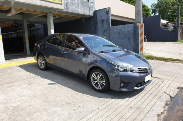 Sell Grey 2014 Toyota Corolla in Manila