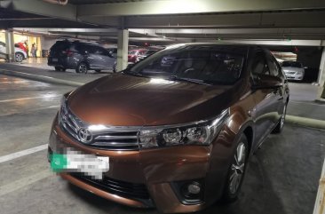 Brown Toyota Corolla altis 2015 for sale in Manual
