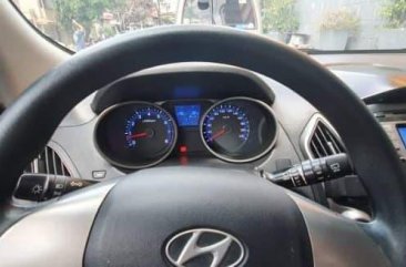 Sell Black 2012 Hyundai Tucson in Manila