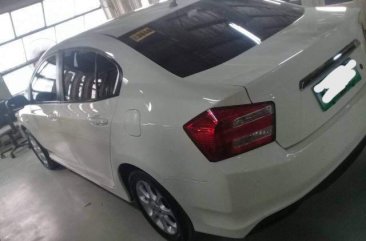 Pearl White Honda City 2013 for sale in Manila