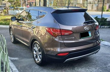 Grey Hyundai Santa Fe 2013 for sale in Automatic