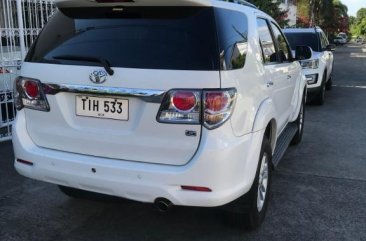 Selling White Toyota Fortuner 2012 in Parañaque