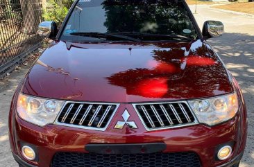 Red Mitsubishi Montero 2009 for sale in Manila