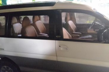 Selling White Mitsubishi Spacegear 1995 in Valenzuela