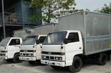 Selling Mitsubishi Fuso 2000 in Taytay