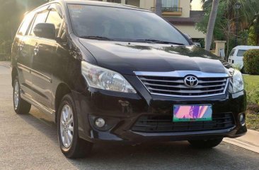 Selling Black Toyota Innova 2014 in Quezon City