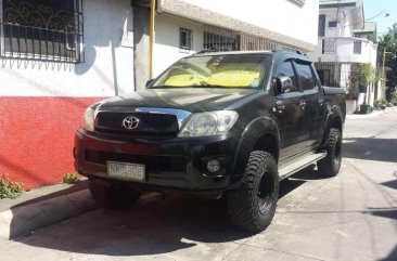 Sell 2009 Toyota Hilux in Manila
